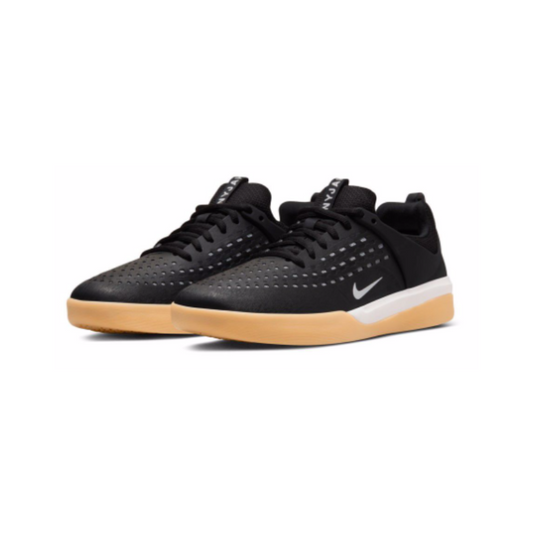 Nike SB - Zoom Nyjah 3 (Sort/Hvid) str. 43