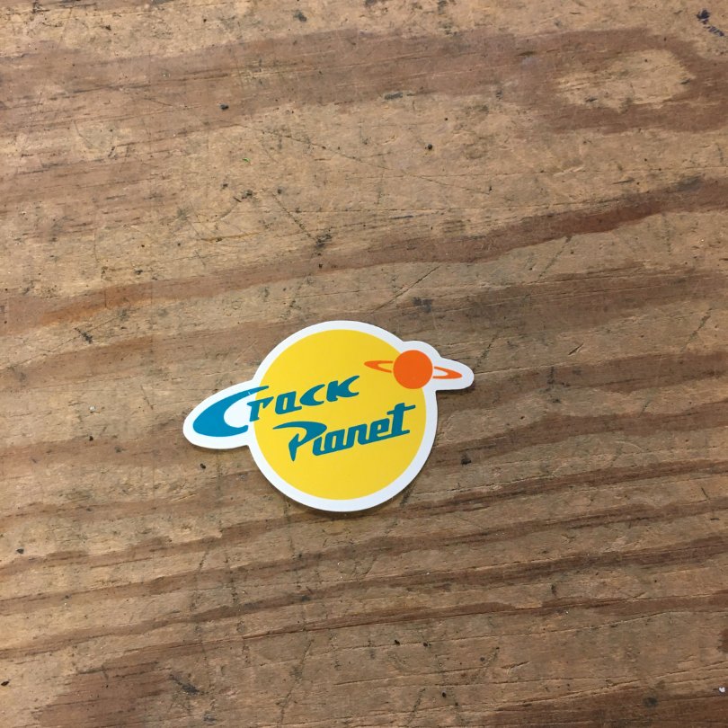 Crack Planet (7x5) - Stickers